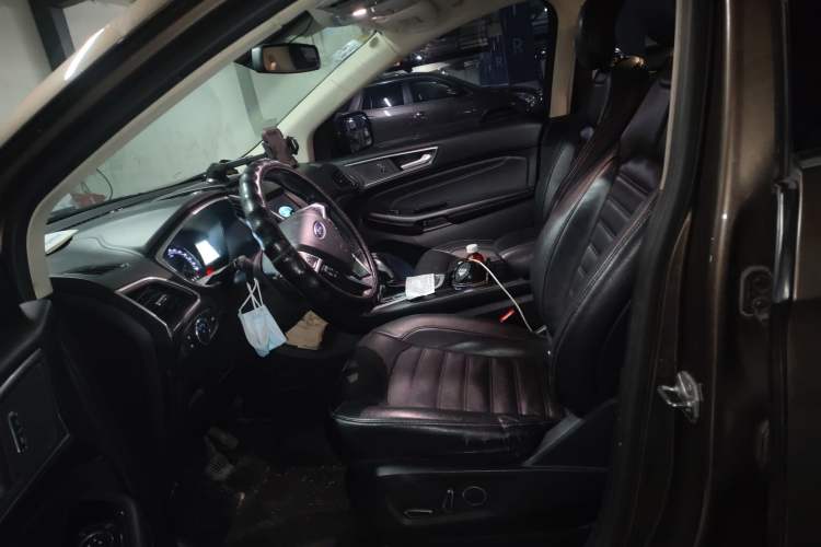 Used Ford Edge 2016 EcoBoost 245 Four-Wheel Drive Titanium Edition 7-Seater