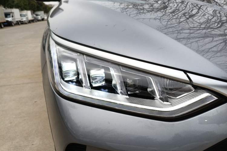 Used BYD Song PLUS New Energy 2021 DM-i 110KM Flagship PLUS Exterior 6