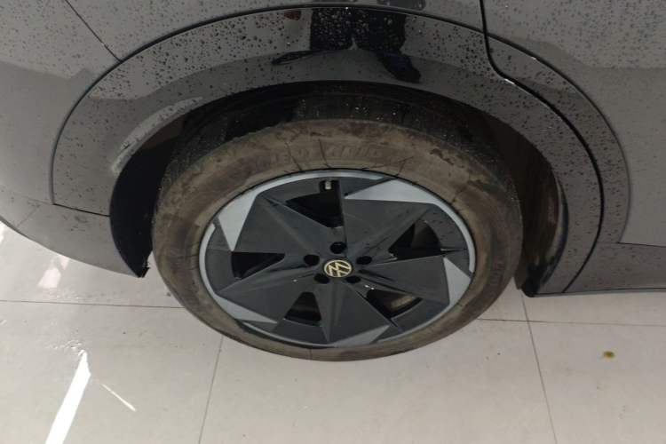 Used Volkswagen ID.UNYX 2024 Pro Long-Range Version Exterior 5