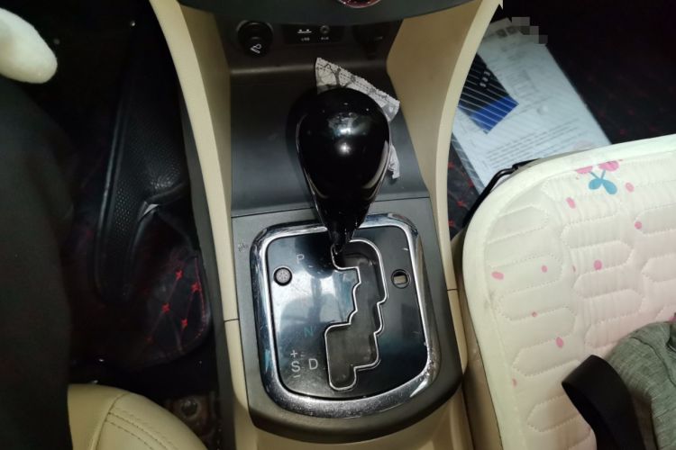 Used JAC Group J6 A30 2013 1.5L CVT Luxury Model China IV Standard
