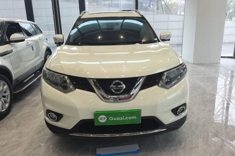 Used Nissan X-Trail 2015 2.0L CVT Comfort MAX Edition 2WD