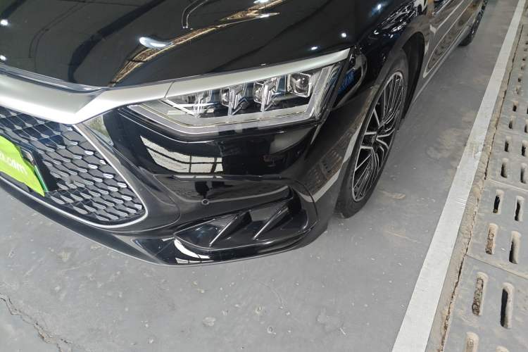 Used BYD Han 2024 DM-i Glory Edition 121KM Premium Model
