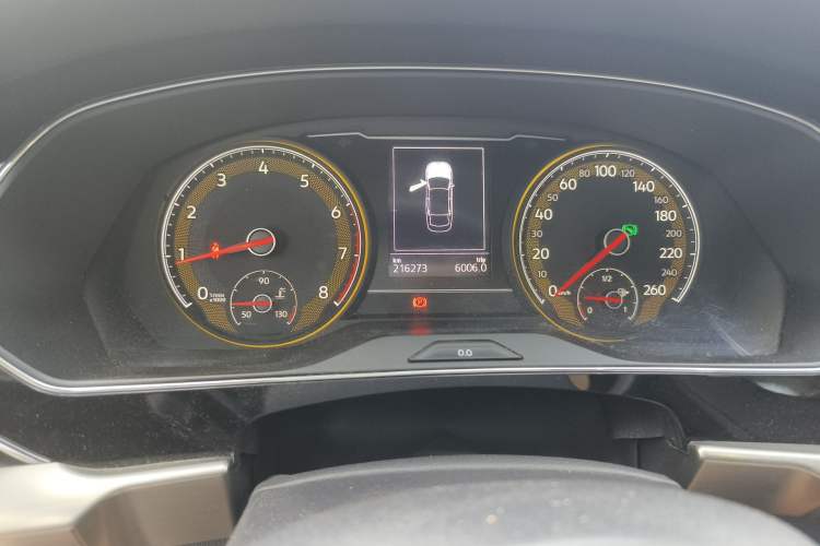 Used Volkswagen Passat 2019 280TSI Business Edition China VI Instrument Cluster