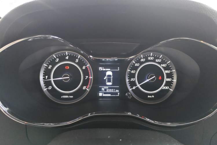 Used Baojun 560 2016 1.8L iAMT Elite Edition
