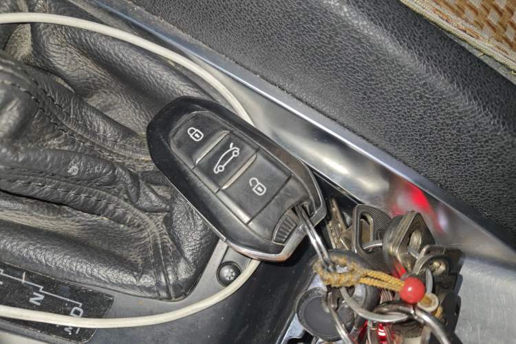 Used DS 6 2016 1.6T Luxury Edition THP160