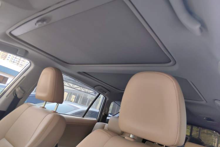 Used Toyota RAV4 2013 2.5L Automatic 4x4 Elite Edition
