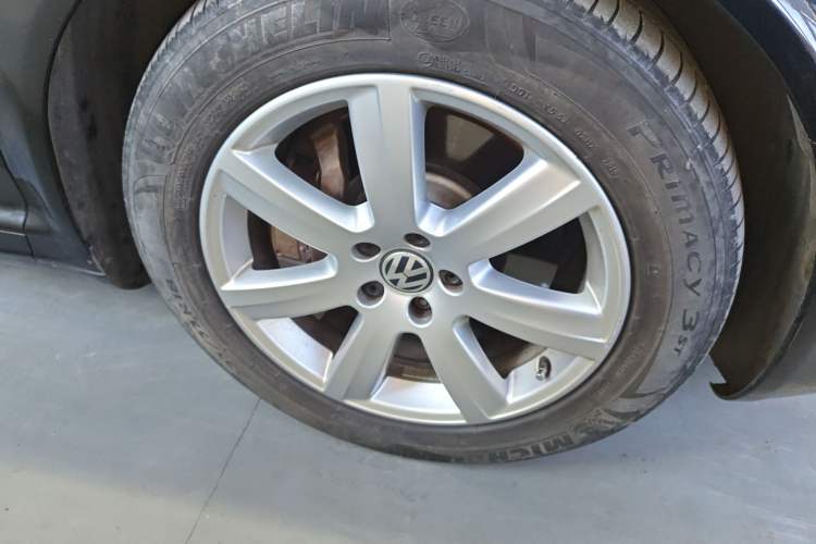 Used Volkswagen Phaeton 2014 3.0L Business Model