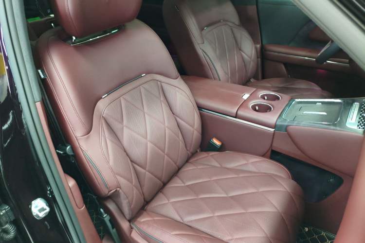 Used VOYAH Titan 2026 Model Max+ Right Front Seat