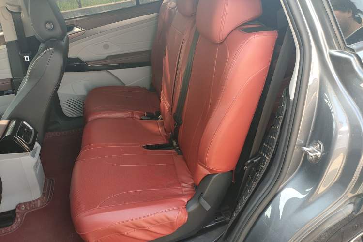 Used Volkswagen ID.6 X 2021 Pure Edition Left Rear Seat