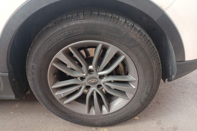 Used Chery Tiggo 5 2015 2.0L CVT Family Deluxe Edition Right Front Wheel Hub