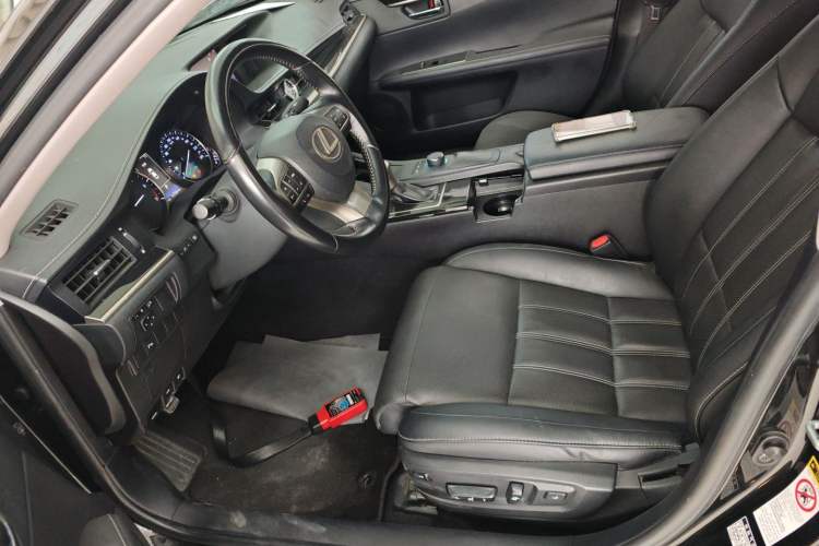 Used Lexus ES 2016 200 Midnight Special Limited Edition Left Front Seat