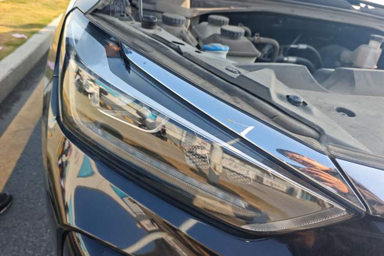 Used BAIC Beijing EU7 2019 Yifeng Edition Right Front Headlight