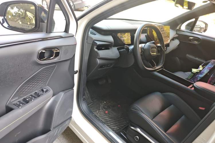 Used Lynk & Co 06 2025 Renew 1.5T Halo