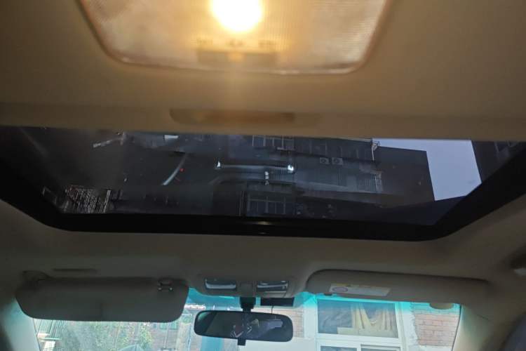 Used Toyota Reiz 2012 2.5V Fengdu Elite Stylish Edition Headliner