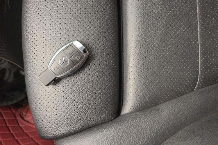 Used Mercedes-Benz GLC Coupe 2019 GLC 260 4MATIC Coupe SUV Interior 1