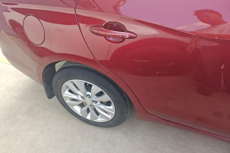 Used Buick GT 2021 Revised Version Flagship 1.5L Automatic Elite Edition Right Rear Wheel Hub