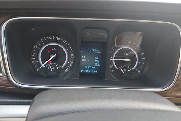 Used Buick GL8 2018 28T Luxury Model China VI Standard