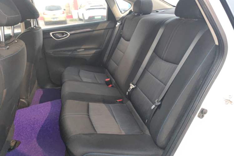 Used Nissan Sylphy EV 2018 Smart Edition Left Rear Seat