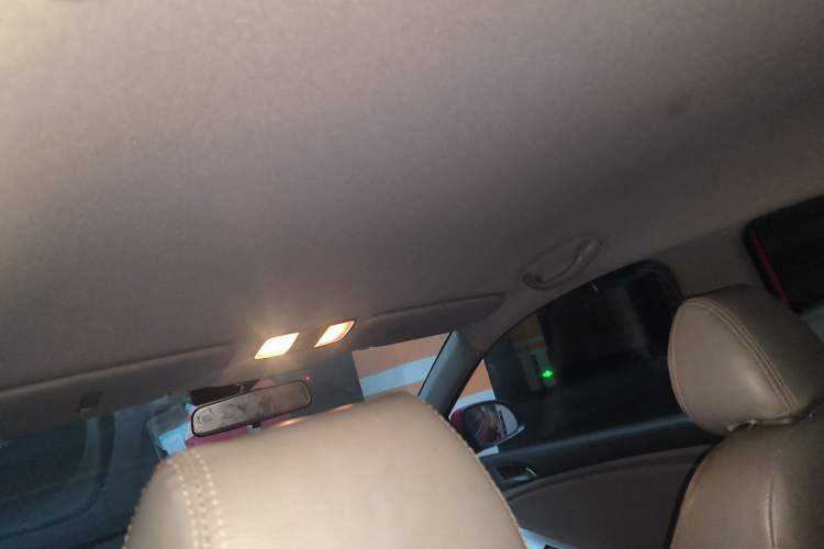 Used Hyundai Verna (older generation) 2014 1.4L Automatic Smart GLS
