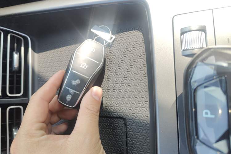 Used BYD Song Pro New Energy 2025 Second-Generation Intelligent Driving Version DM-i 115KM Superior Trim Interior 1