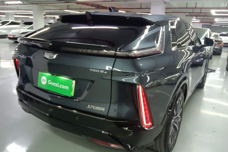 Used Cadillac LYRIQ 2022 Four-Wheel-Drive High-Performance Deluxe Edition