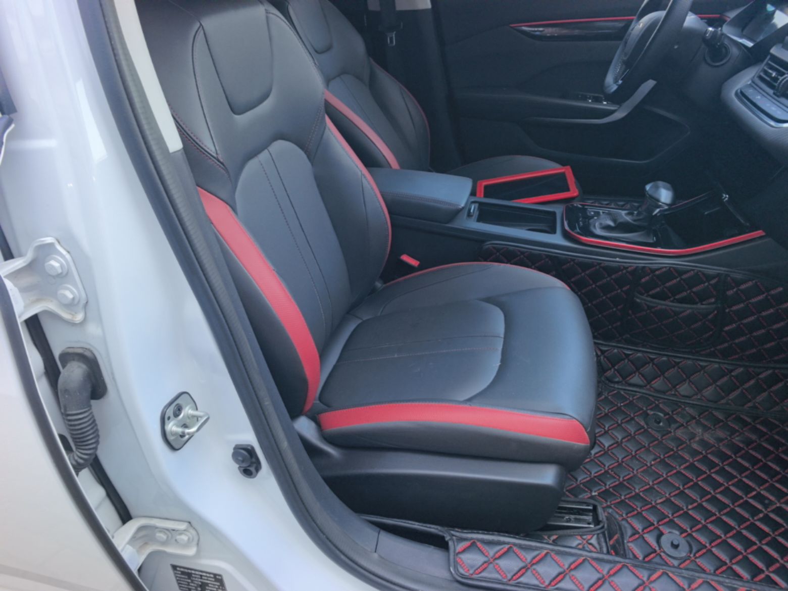 Dongfeng Aeolus Yixuan GS 2021 230T Automatic Star-Chasing Edition — снимка 19