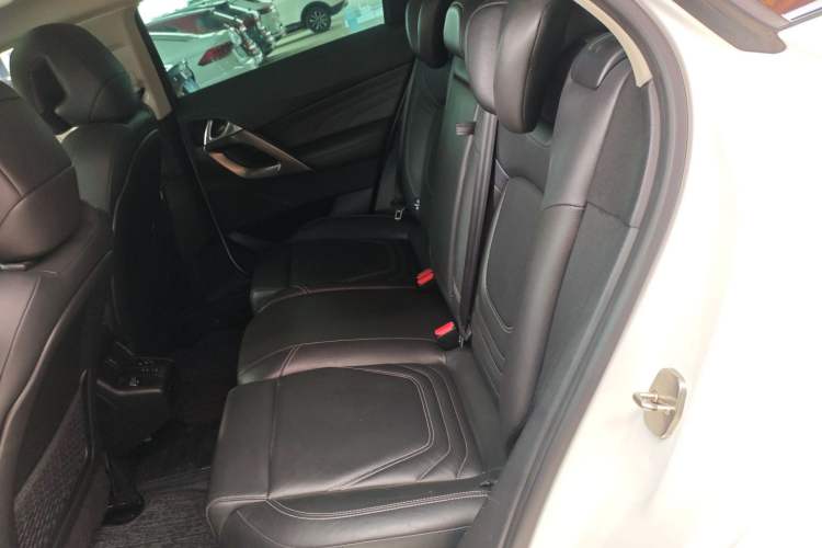 Used DS 5 2015 1.6T Luxury Edition THP160
