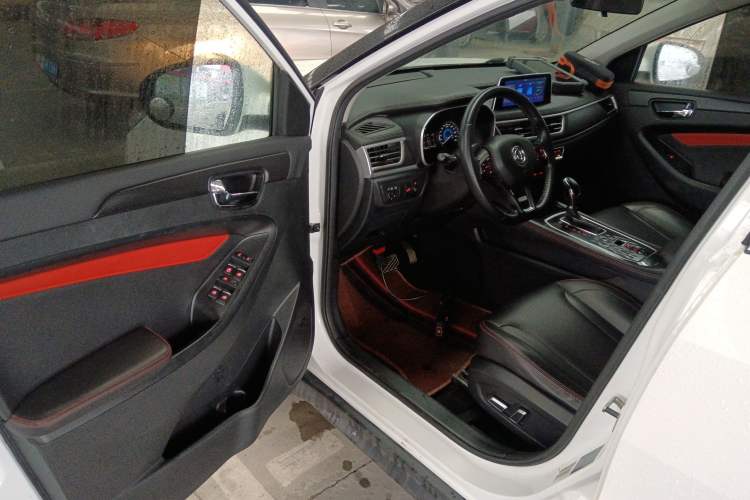 Used Dongfeng Fengon 580 2021 Revised ☆ Star Edition 1.5T Automatic Luxury Version
