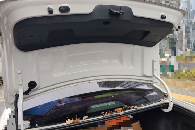 Used Volkswagen Lavida 2018 Classic 1.5L Automatic Fashion Edition China VI Standard Trunk