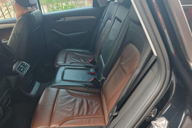 Used Audi Q5 2017 Plus 40 TFSI Technology Model Left Rear Seat