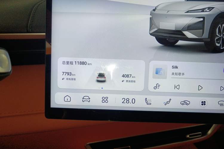 Used Deepal S07 2024 215Max Qiankun Intelligent Driving ADS SE Range-Extended Version
