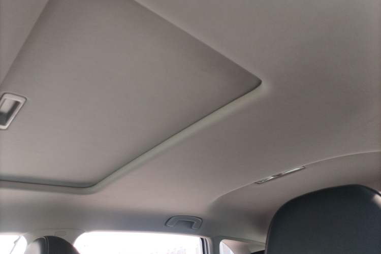 Used Skoda Kamiq 2018 1.5L Automatic Comfort Edition China VI Standard Headliner