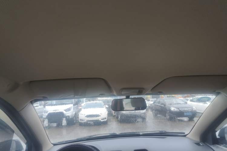 Used Wuling Hongguang 2015 1.2L S Base Model China V Standard