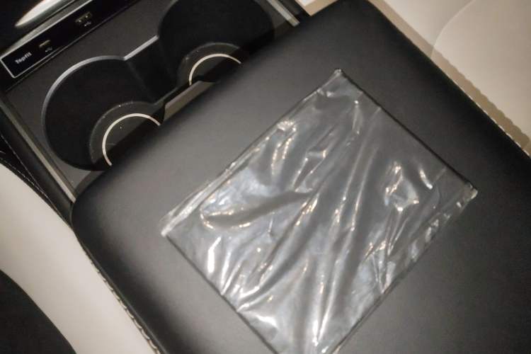 Used Tesla Model Y 2021 Standard Range Rear-Wheel Drive Version Vehicle Key