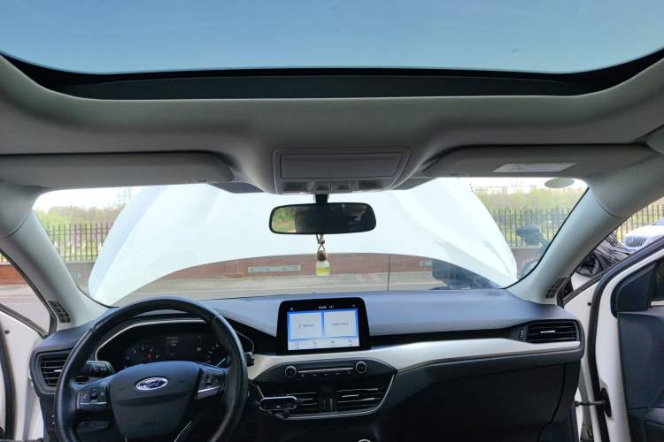 Used Ford Focus 2020 Hatchback 1.5L Automatic Sharp Edition Headliner