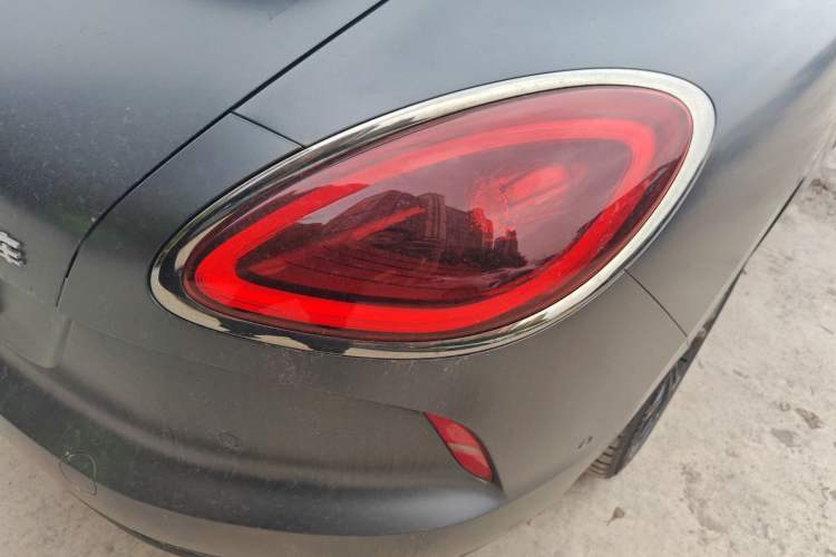 Used ORA Lightning Cat 2024 Dark Night Edition 555km Prestige Version
