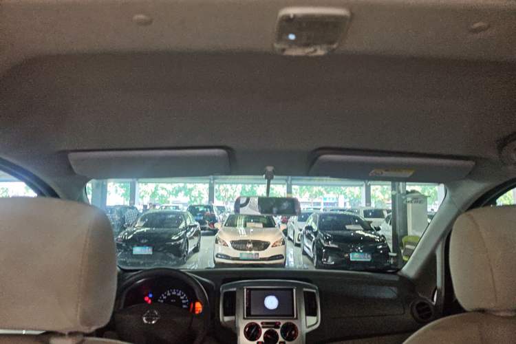 Used Nissan NV200 2018 1.6L CVT Luxury Model
