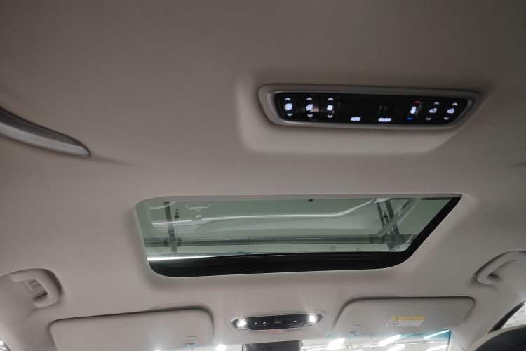 Used SAIC MAXUS G90 2022 2.0T Interstellar Flagship Edition