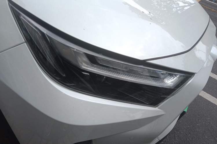 Used Toyota RAV4 2023 Dual-Engine 2.5L E-CVT Two-Wheel Drive Elite Plus Edition Right Front Headlight