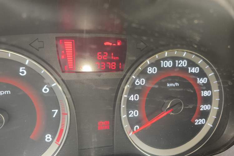 Used Hyundai Verna (older generation) 2016 1.4L Manual Flagship TOP Model
