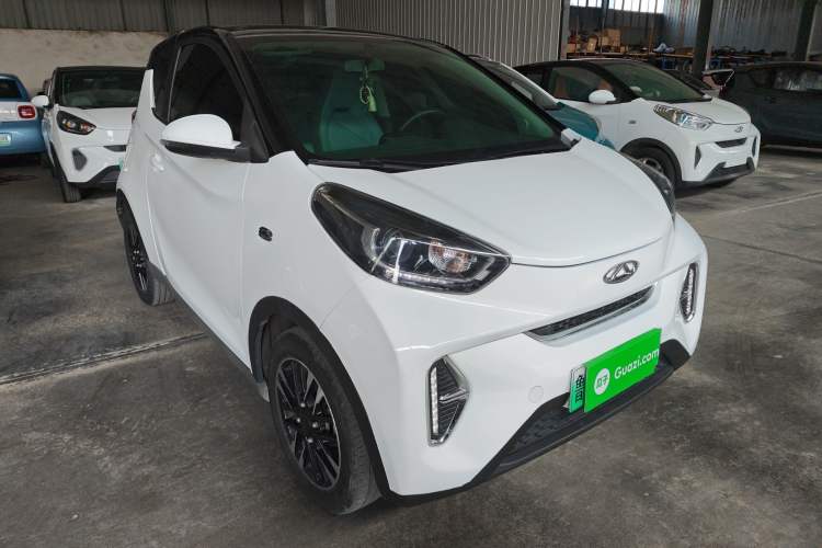 Used Chery Little Ant 2022 Sweet Pink Edition Half-Sugar Version Lithium Iron Phosphate 30 kW 301 km