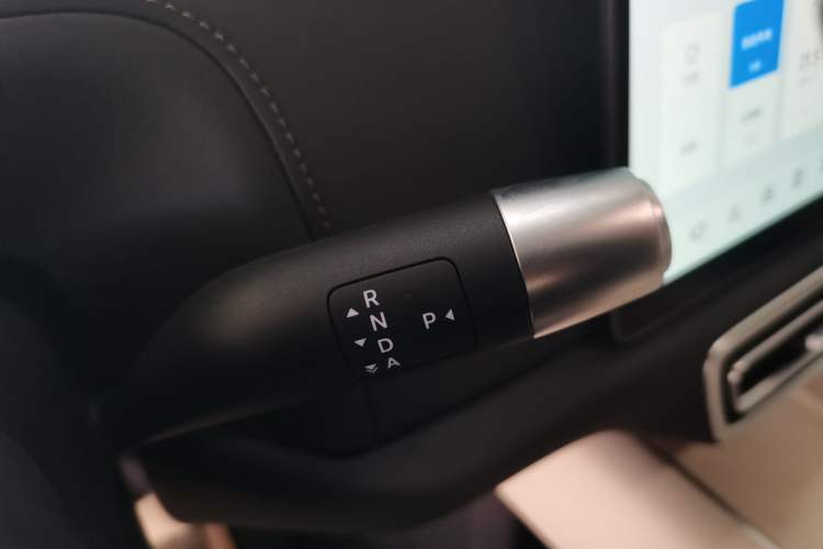 Used Li Auto L9 2025 Ultra Smart Refreshed Edition Gear Lever