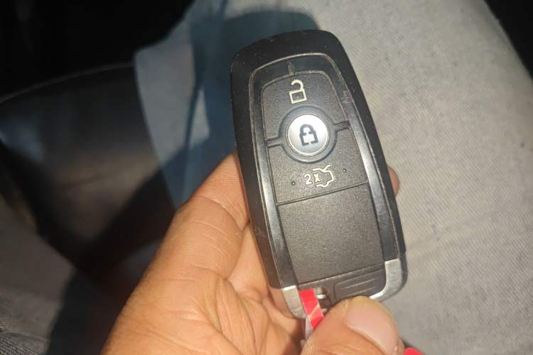 Used Ford Edge 2018 EcoBoost 245 Two-Wheel-Drive Titanium 7-Seater China V Standard