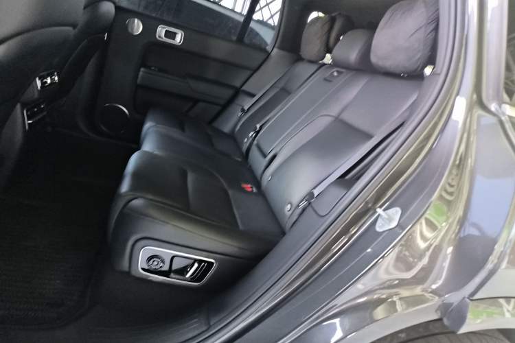 Used Li Auto L7 2023 Air model
