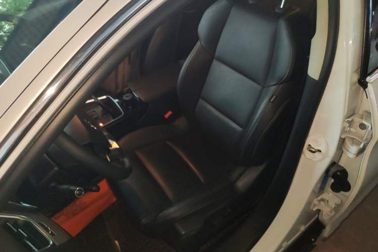 Used Citroen C5 2017 350THP Automatic Luxury Model Left Front Seat