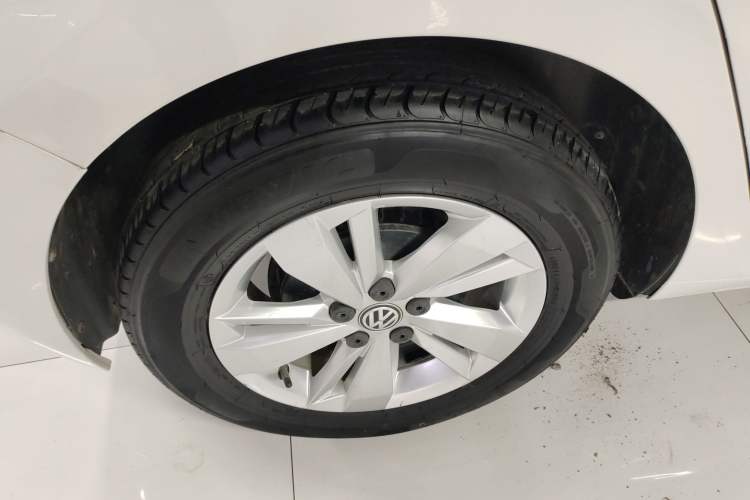 Used Volkswagen Polo 2019 Plus 1.5L Automatic Panoramic Enjoyment Edition Right Rear Wheel Hub