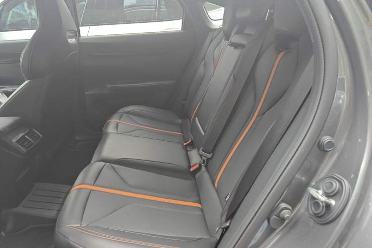 Used Changan UNI-V 2024 1.5T Prestige Edition
