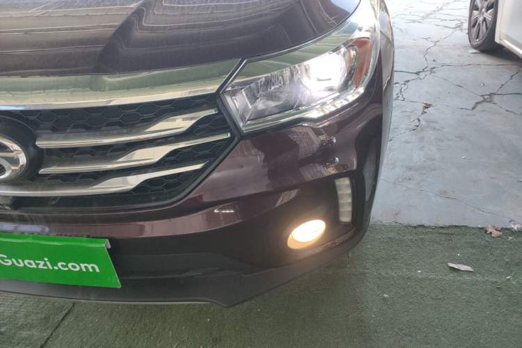 Used GAC Trumpchi GS4 2017 235T Automatic Two-Wheel Drive Luxury Smart Connectivity Version Left Front Headlight