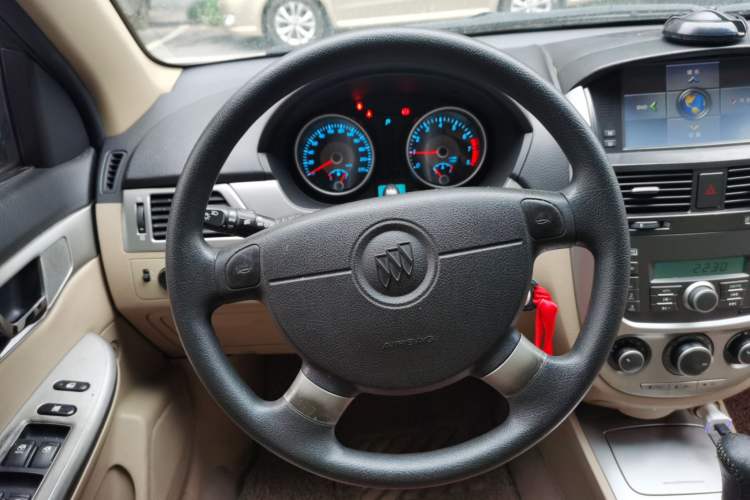 Used Buick Excelle 2011 1.6LX-AT
