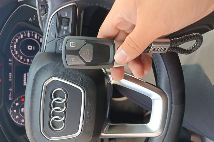 Used Audi Q5L 2020 40 TFSI Prestige Fashion Edition
